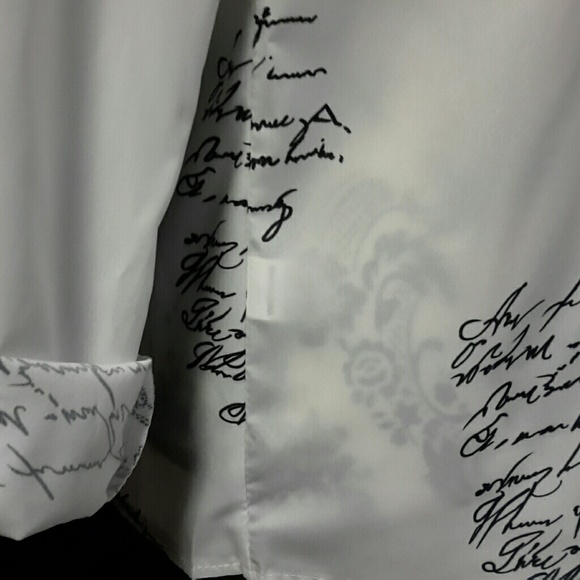 POETIC LOVE LETTER SCRIPT  BLOUSE - Picture 5 of 6